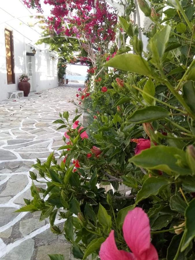 Hotel Mare Monte Chora Exterior foto