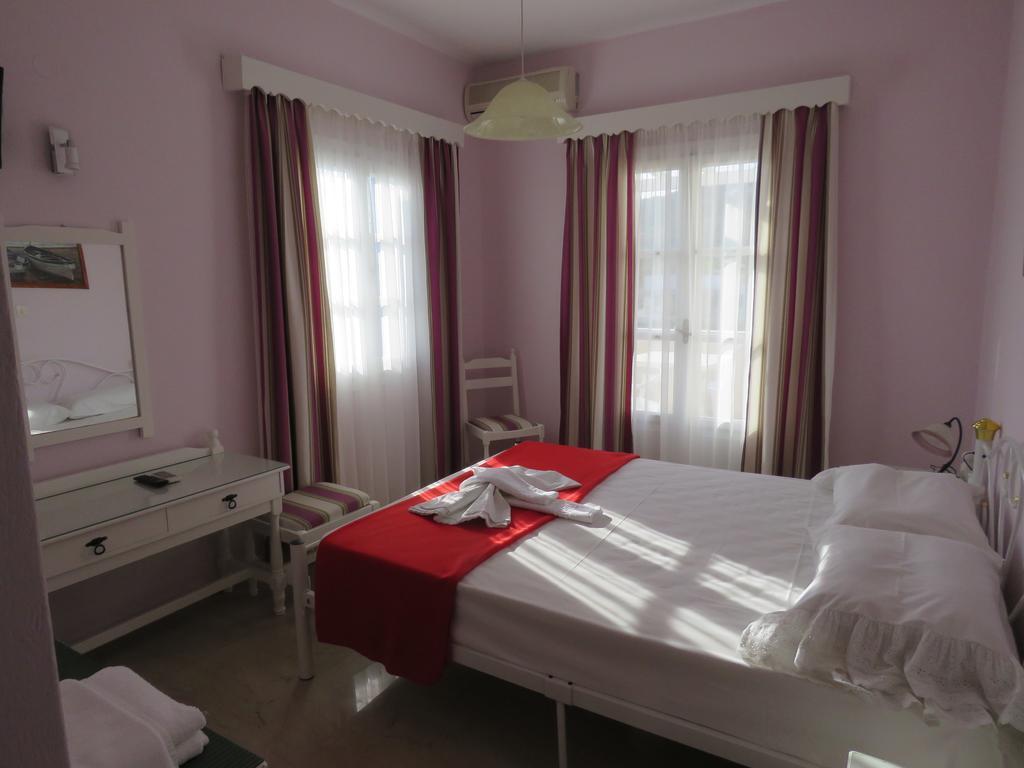 Hotel Mare Monte Chora Exterior foto